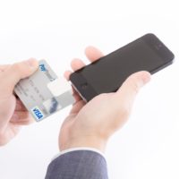 店舗　電子マネーやクレジットカード決済を導入すべきか